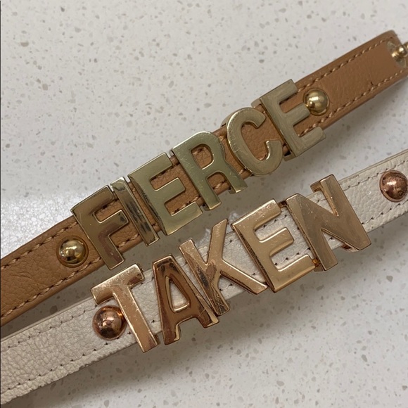 BCCG Generation letter bracelet - Picture 4 of 5